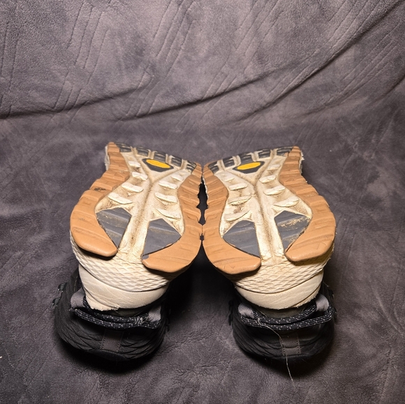 Altra Olympus Mid Hiking Boots WMNS 8.5 - Picture 10 of 11